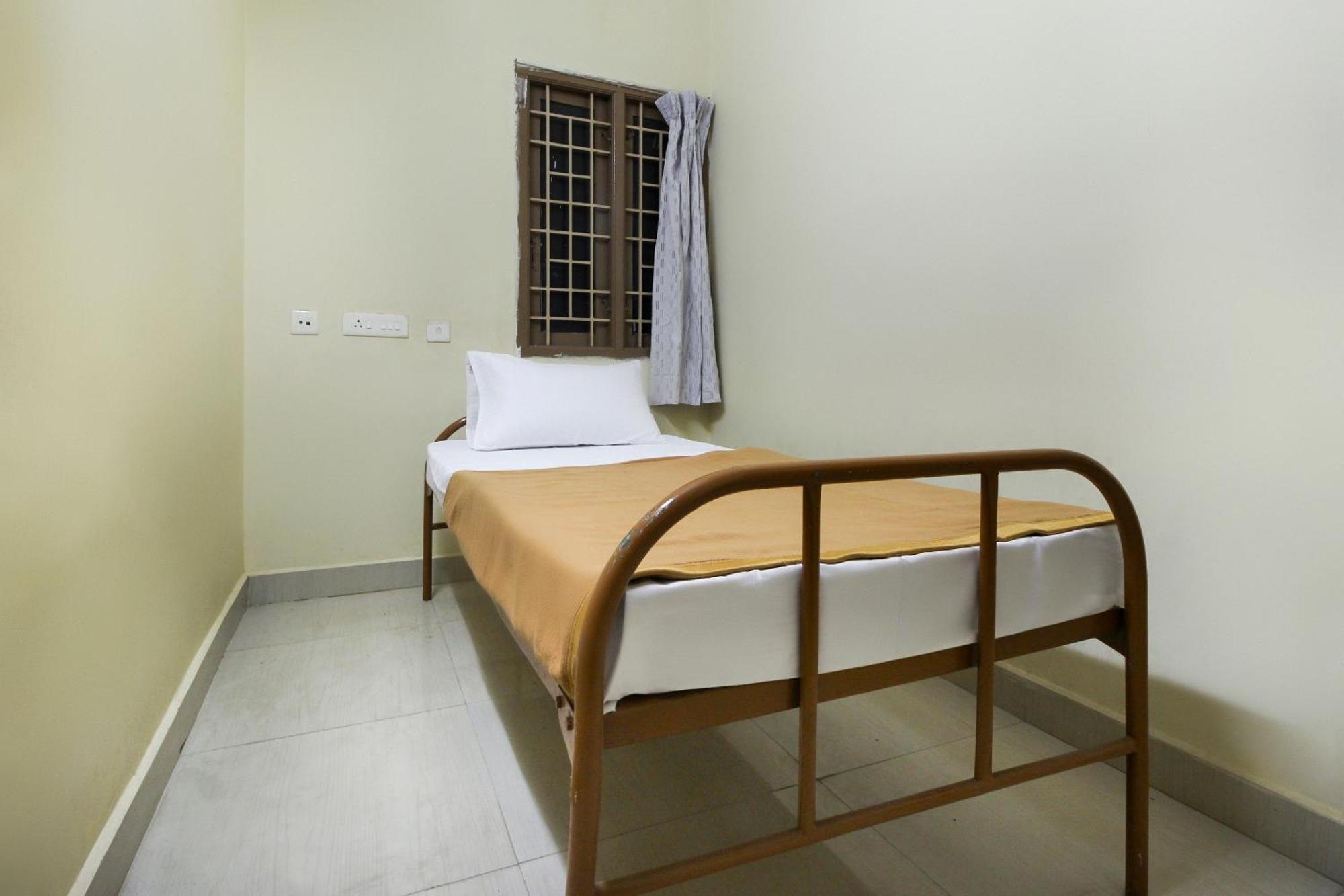 Kovilpatti Spot On Jayalakshmi Residency Non Ac酒店 外观 照片